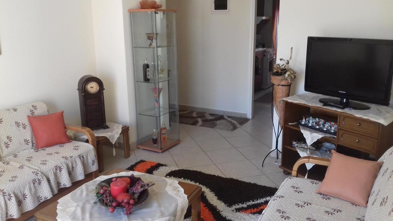 Studio In Thessaloniki Near Airport And Exit For Chalkidiki Lägenhet Exteriör bild